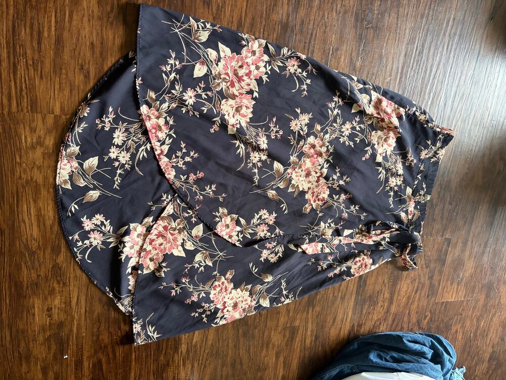 41 Hawthorn womens medium floral skirt